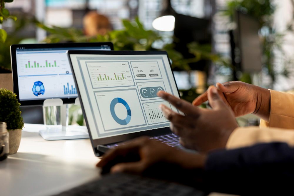 CRM services by Everium Technologies